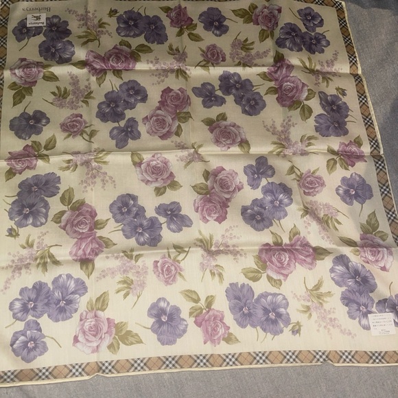 Burberry pocket squares, scarf, hanky, new with tags, purple violet floral - Picture 1 of 5